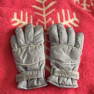 Zero X Posure M/L Snow Gloves Fits Big Girl Tween Tween and Petite Adult Women